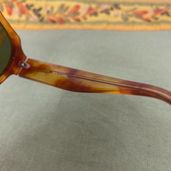 Italian EPOS angular sunnies sunglasses funky fun green lenses - Picture 9 of 9